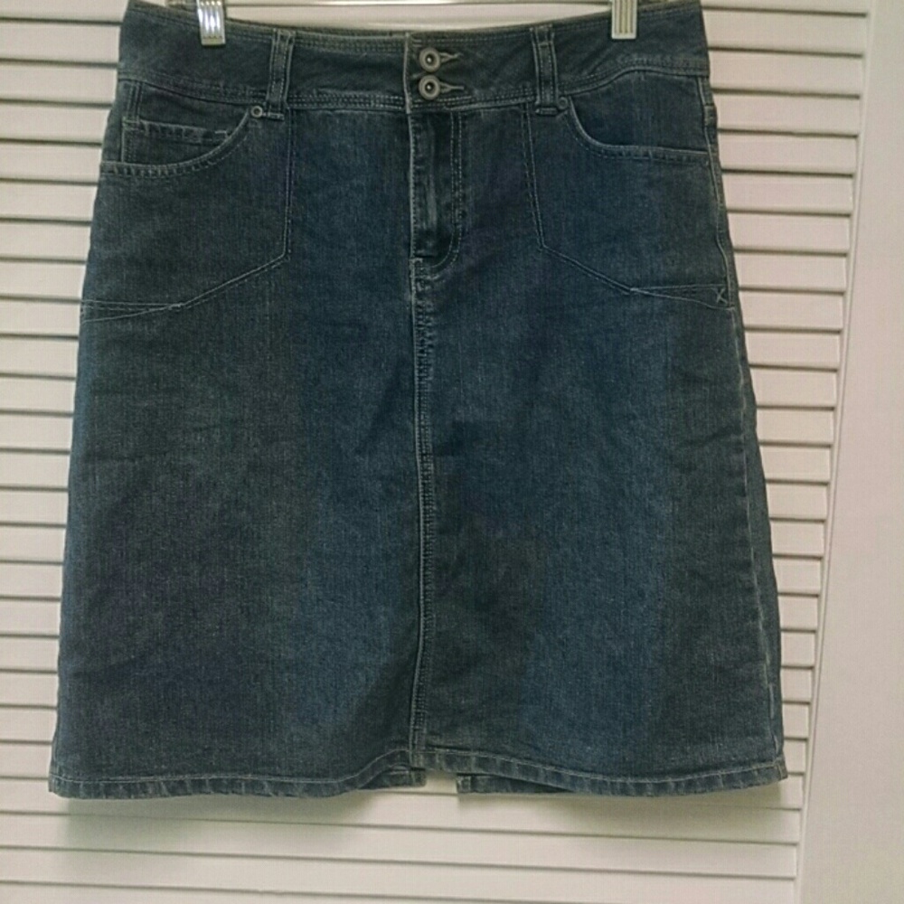 Dress Barn jean skirt